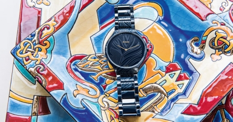 Rado создал часы вместе с художницей и дизайнером Евгенией Миро