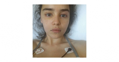 Эмилия Кларк показала фото из больницы после инсульта