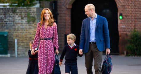 Кейт Миддлтон и принц Уильям поделились семейным видео, чтобы поддержать британских медработников