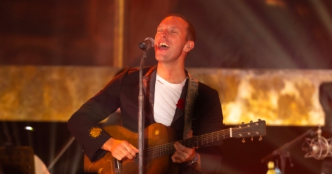 Coldplay, Эд Ширан и Cardi B примут участие в онлайн-фестивале Warner Music