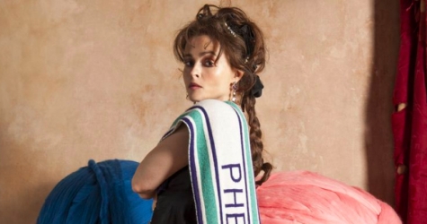 Хелена Бонем Картер выпустила шарфы для «феноменальных женщин»
