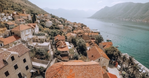Власти Черногории ужесточили правила въезда для туристов