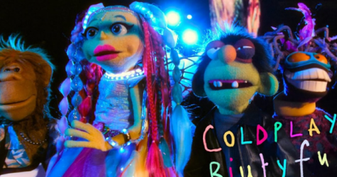 В новом клипе Coldplay снялась кукольная группа The Weirdos