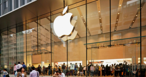 Apple анонсировала крупнейшее обновление iOS в истории