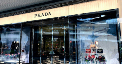 Prada рассказал о продажах за первый квартал 2022 года