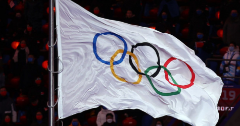 МОК призвал спортивные федерации отменить соревнования в России и Беларуси