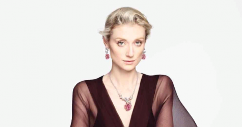 Актриса Элизабет Дебики стала амбассадором ювелирной линии Dior