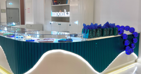 Moonka открыл корнер в галереях «Времена Года»