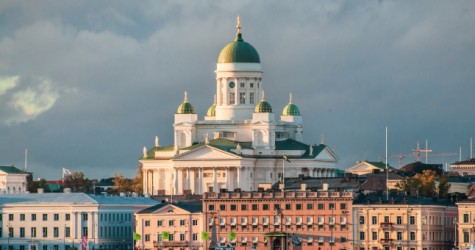 Финляндия сократит число выдаваемых россиянам виз