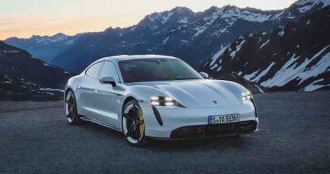 Тихий, мощный и «зеленый» Taycan: чем может удивить первый полностью электрический спорткар Porsche