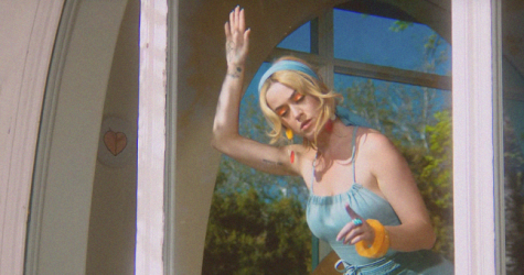 Кэти Перри отдыхает в волшебном реабилитационном центре в видео на песню «Never Really Over»