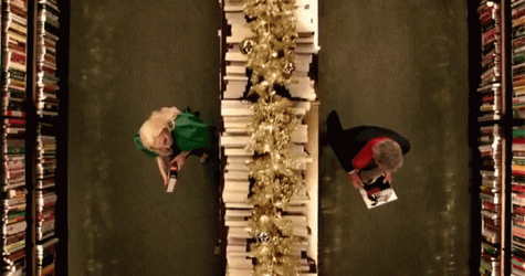 Леди Гага и Тони Беннетт в рождественской рекламе книжного магазина