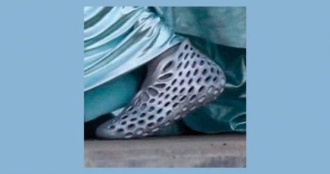 «Боже, нет, у меня трипофобия»: появились новые фото кроссовок Yeezy Foam Runner