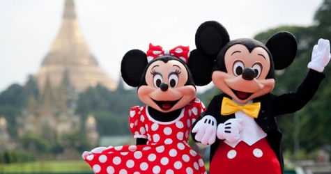 Минни Маус и Дональд Дак из парка Walt Disney World заявили о харрасменте со стороны туристов
