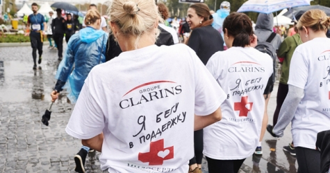 Clarins Group участвует в благотворительной акции «Милосердие на бегу» 22 сентября