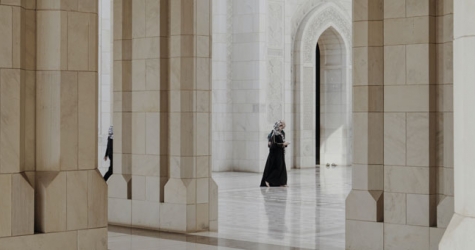 В Саудовской Аравии суд признал право женщины жить и путешествовать одной