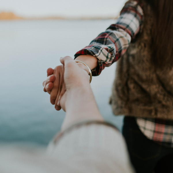Развитие отношений – как построить крепкий и счастливый союз