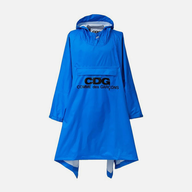 Comme des Garçons выпустил дождевики, стеганые куртки и сумки с логотипами нового бренда CDG