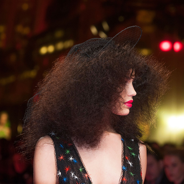 Неделя высокой моды в Париже: Schiaparelli, весна 2015