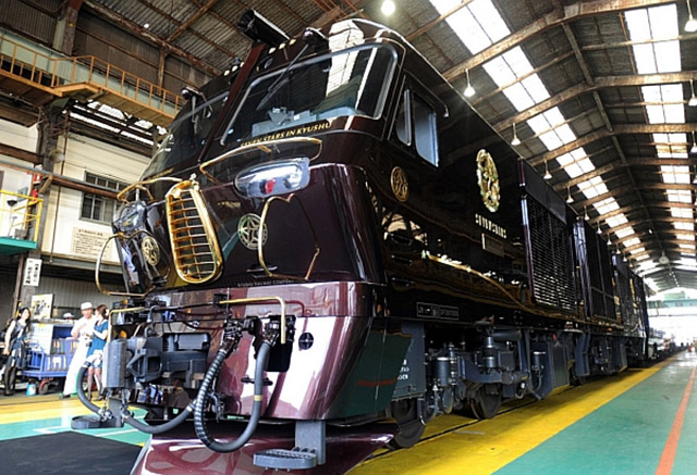В японских поездах на острове Кюсю появятся кондитерские