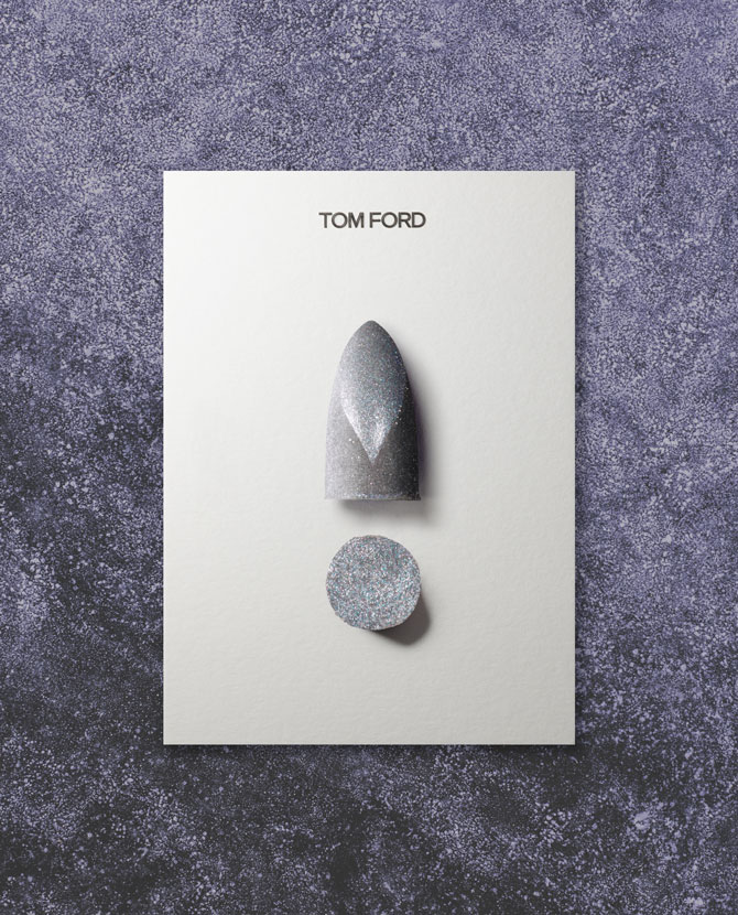 Серебряная помада Extrême Lip Spark от Tom Ford — выбор BURO.