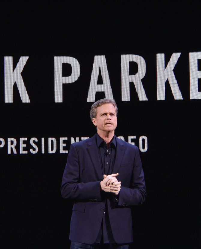 Исполнительный директор Nike Марк Паркер покидает свой пост