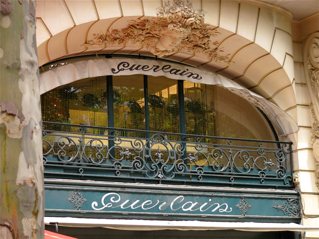 Адрес недели: обновленный бутик Guerlain в Париже