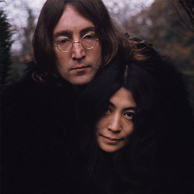 В России впервые покажут фотоисторию любви Джона Леннона и Йоко Оно