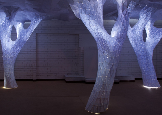 Светящийся лес: инсталляция Vana в Нью-Дели