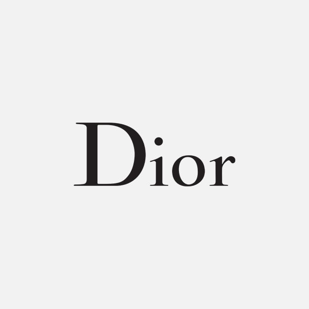 Dior перенес дату показа следующей весенне-летней коллекции