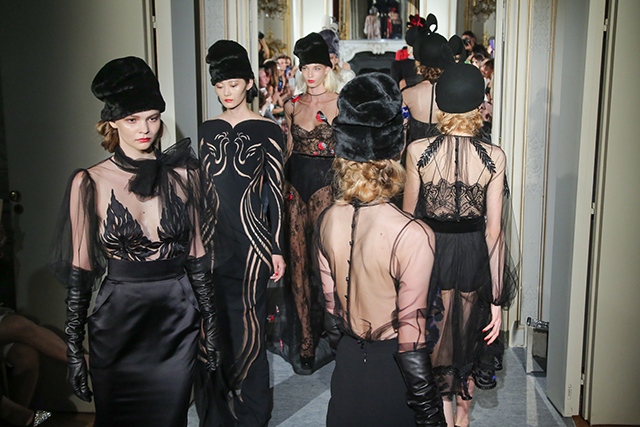 Неделя высокой моды в Париже: Yanina Couture, осень 2015