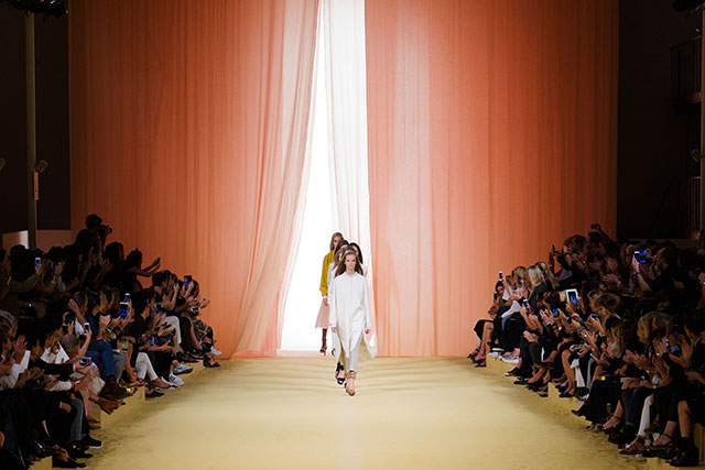 Обзор Buro 24/7: Hermès, весна-лето 2015