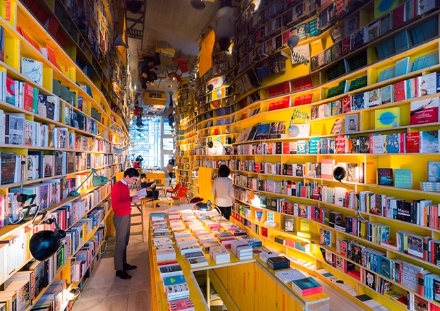 В Лондоне появится концептуальный книжный магазин с баром и запретом на смартфоны