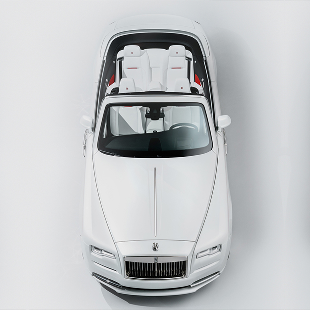Rolls-Royce представил автомобиль, вдохновленный показами haute couture