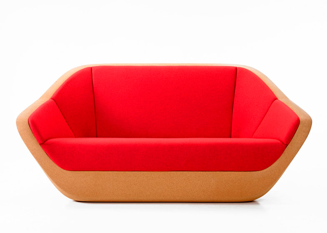 Пробковый диван от чешского дизайнера Люси Колдовы