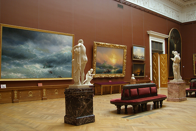 Вход в Русский музей станет бесплатным почти на два месяца