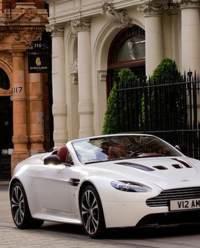 Новый Aston Martin V12 Vantage