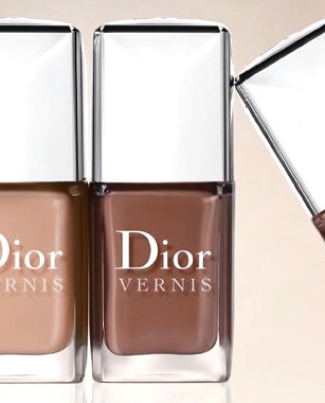 Нюдовые ногти от Dior
