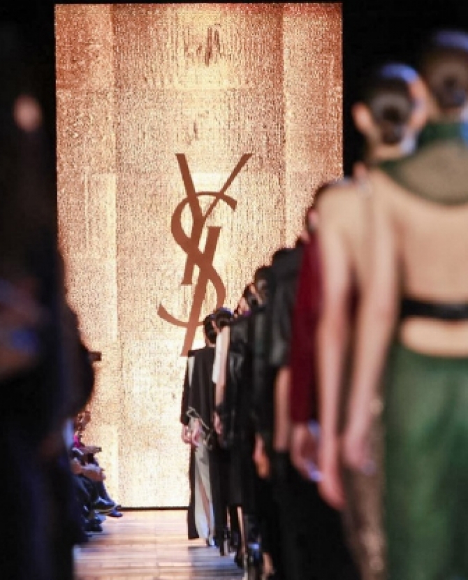 Неделя моды в Париже: Yves Saint Laurent