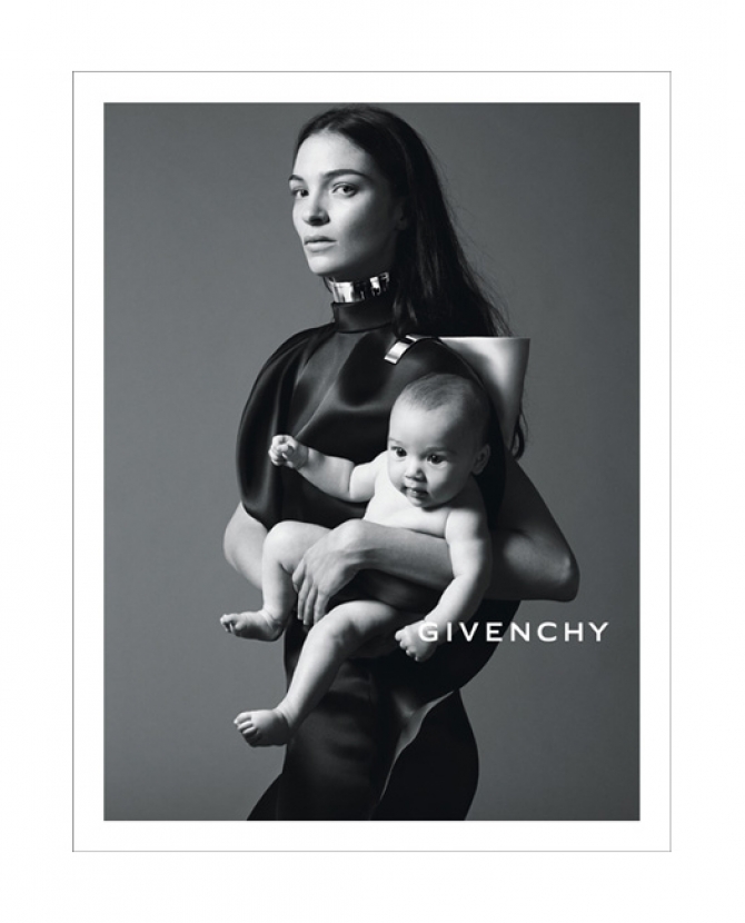 Мариякарла Босконо в рекламной кампании Givenchy 