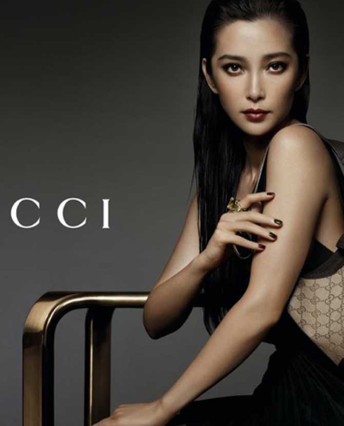 Рекламная кампания аксессуаров Gucci 