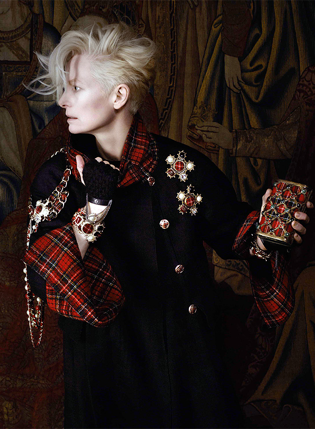 Тильда Суинтон в рекламной кампании коллекции Paris — Edinburgh Chanel, 2013
