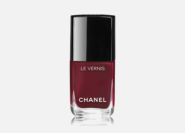 Le Vernis Nail Polish от Chanel, 999 руб.