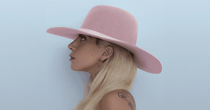 Леди Гага заменит Бейонсе на фестивале Coachella