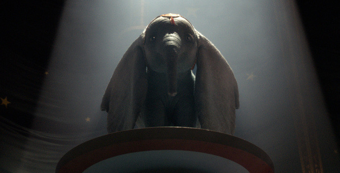 Колин Фаррелл, Ева Грин и летающий слонёнок в новом трейлере фильма «Дамбо»