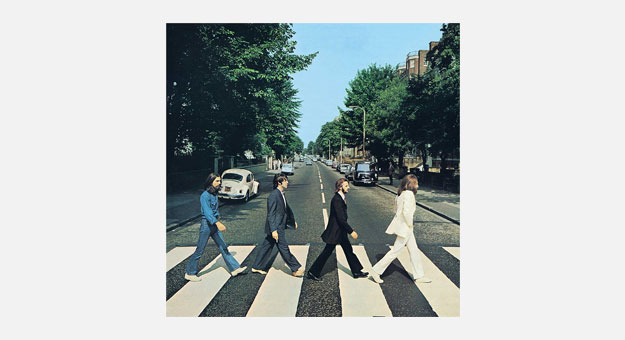 Пол Маккартни «повторил» снимок с обложки альбома The Beatles «Abbey Road»