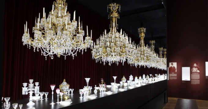 В Париже открывается выставка Baccarat: The Legend of Crystal
