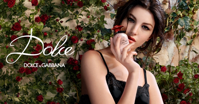 Рекламные кампании аромата Dolce Rosa Excelsa