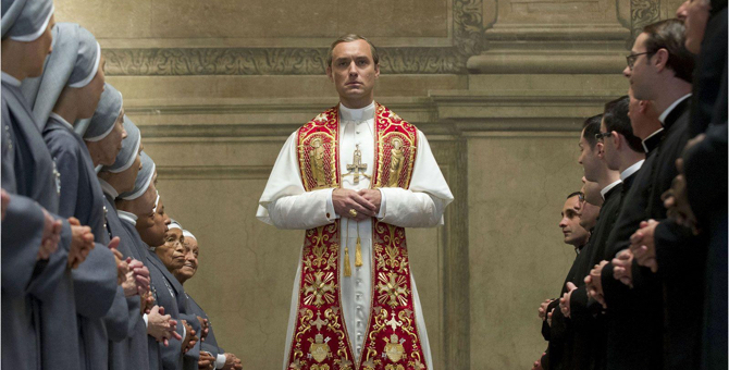 На Венецианском фестивале состоится премьерный показ «Нового папы» с Джудом Лоу