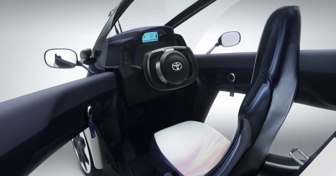 Toyota представили i-ROAD Concept